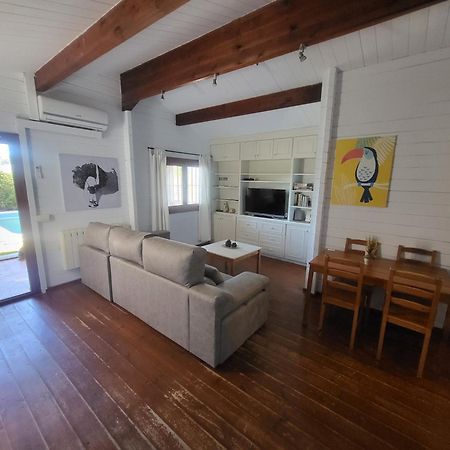 Casa Madera Urbanizacion Socorro Villa Севиля Екстериор снимка