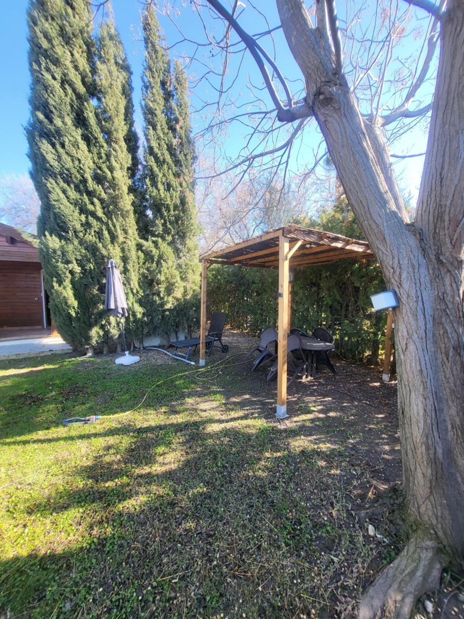 Casa Madera Urbanizacion Socorro Villa Севиля Екстериор снимка